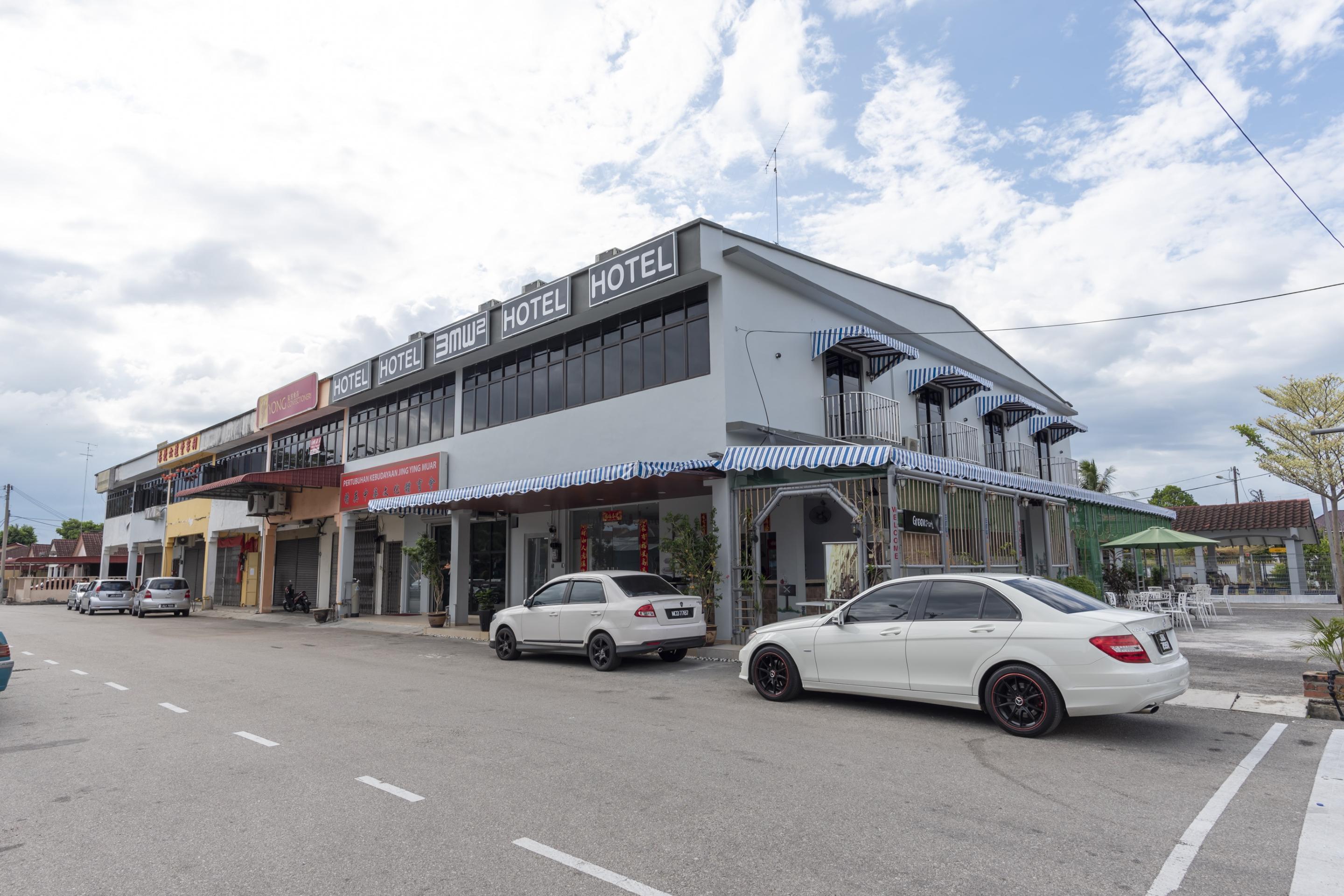 Oyo778 Bmw 2号酒店 麻坡 外观 照片